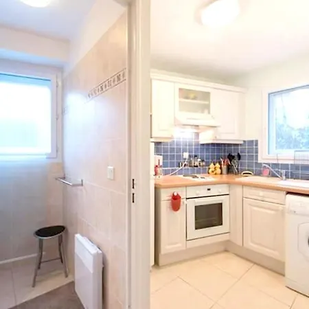 A Raphael Avec Terrasse 43 M² *